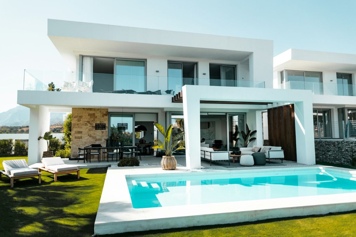 Bán biệt thự Vinhomes Cần Giờ: Song lập, đơn lập, dinh thự và giá 2026