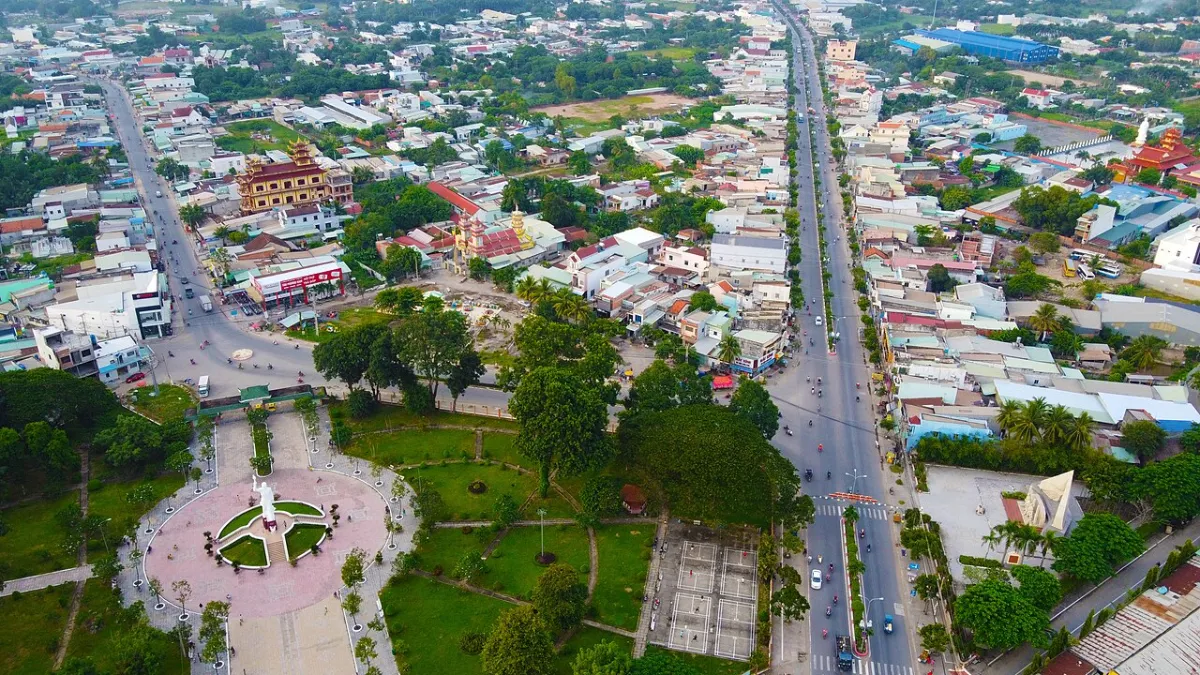 Toàn cảnh Đức Hòa từ trên cao, khu vực phát triển Vinhomes Green City Hậu Nghĩa